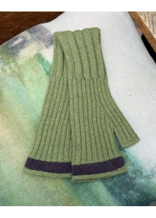 ERIBÉ | Bowden Open Mitt | Green Bean 